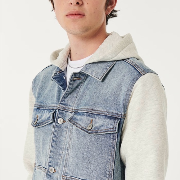 Like new men’s Hollister denim and cotton jacket - Picture 3 of 8